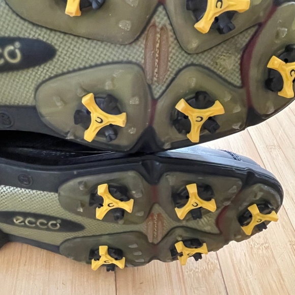 ECCO Black Golf Shoes, all leather shoes - Picture 12 of 13